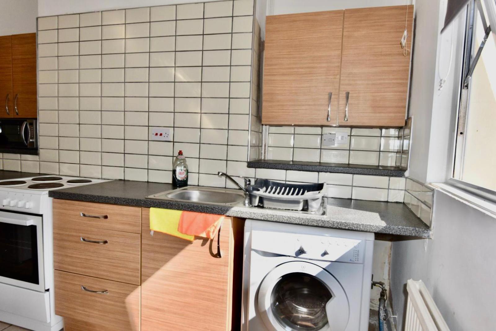 Come On In Lucas Street Newport Train Station Sleep Upto 8 Villa Exteriör bild